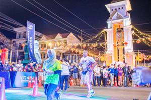 BIB: 
                            <button type="button" onclick="openModal(21894371)" class="btn btn-primary btn-sm float-right btn-popup" data-toggle="modal" data-target=".modal-high-quality">
                        <i class="fas fa-shopping-cart"></i> Add to Cart
                    </button>
                                            <button type="button" onclick="isThisMe(21894371, true)" class="btn btn-success btn-sm float-right btn-popup btn-isme hidden" data-toggle="tooltip" data-placement="bottom" title="นี่คือรูปของคุณใช่ไหม คลิกที่นี่เพื่อเอาเข้าอัลบั้ม">
                        <i class="fas fa-plus"></i> Add to album
                    </button>
                    <button type="button" onclick="isThisMe(21894371, false)" class="btn btn-warning btn-sm float-right btn-popup btn-isnotme hidden">
                        <i class="fas fa-ban"></i> Remove from album
                    </button>